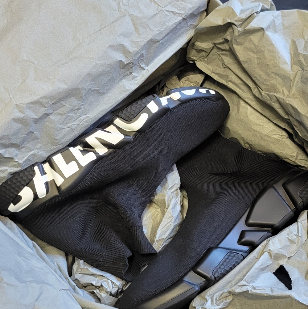 BALENCIAGA Men's Speed Graffiti Sneakers - Picture 4 of 5